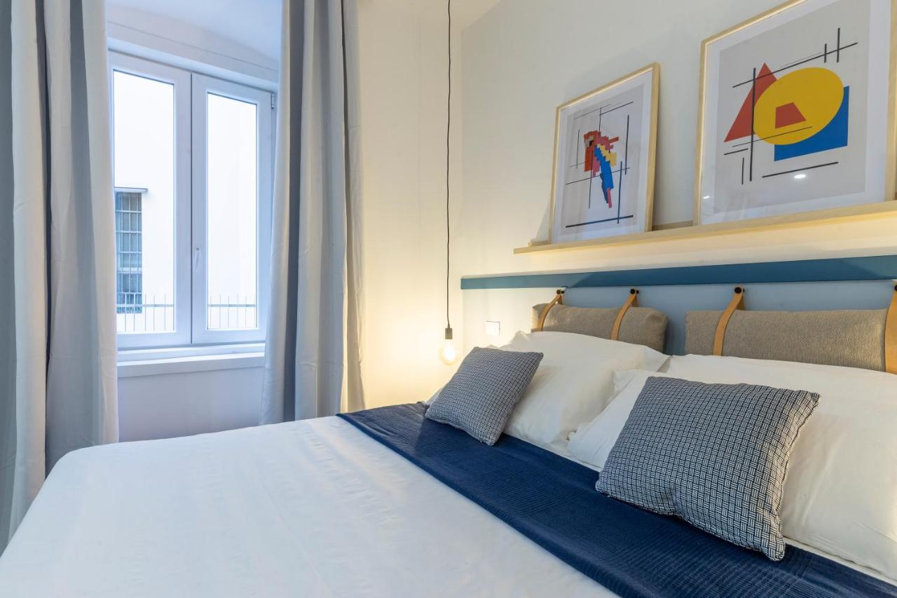 Cool And Stylish City Apartment - Wifi Триест Экстерьер фото