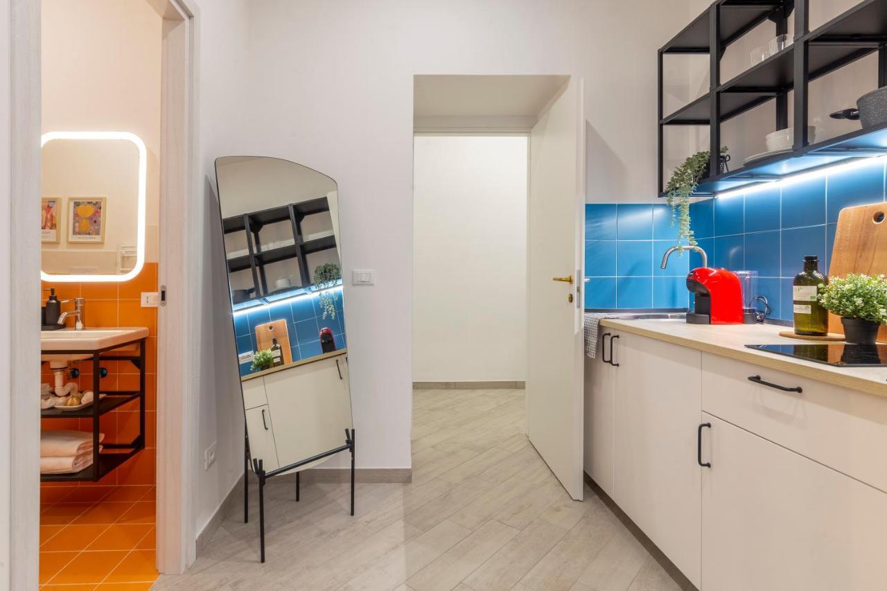 Cool And Stylish City Apartment - Wifi Триест Экстерьер фото