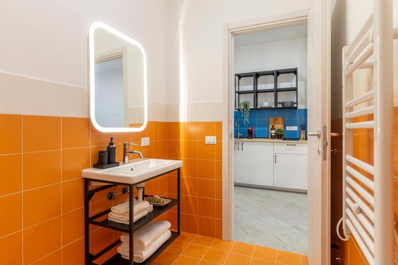 Cool And Stylish City Apartment - Wifi Триест Экстерьер фото